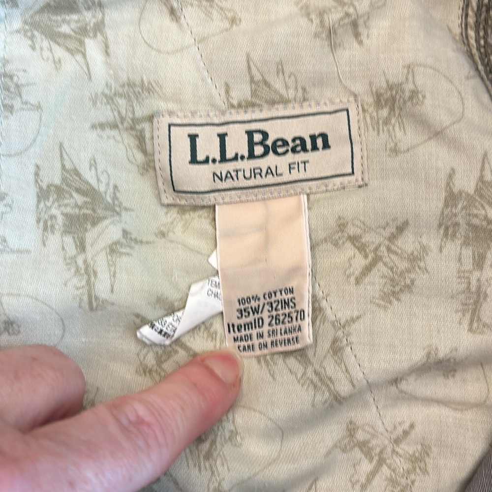 LL Bean Allagash Cargo Pants
Natural Fit Men's 35 x 32 Unisex Gender Neutral - Picture 10 of 14
